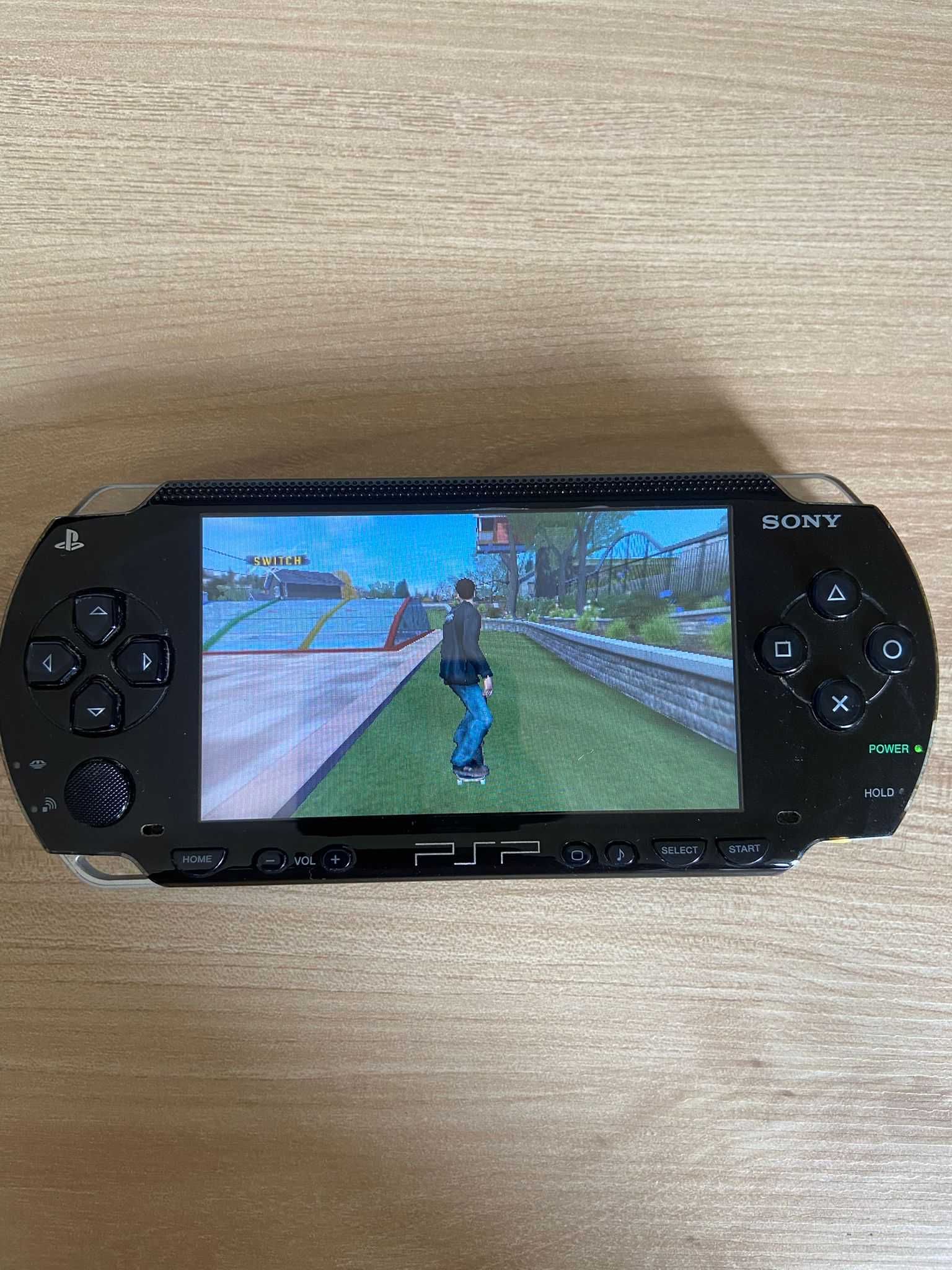 Consola Portátil PlayStation Portable PSP 1004 com Jogos - Bom Estado