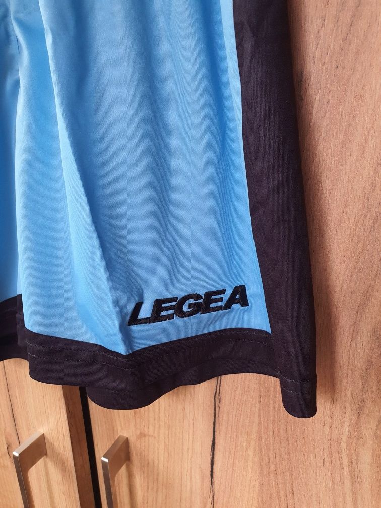 Sppdenki sportowe klubowe Palermo firmy Legea, rozmiar XS, nowe z metk