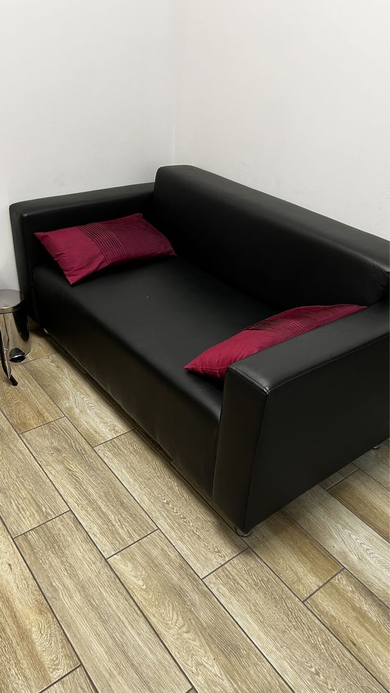 Sofa ekoskora czarna