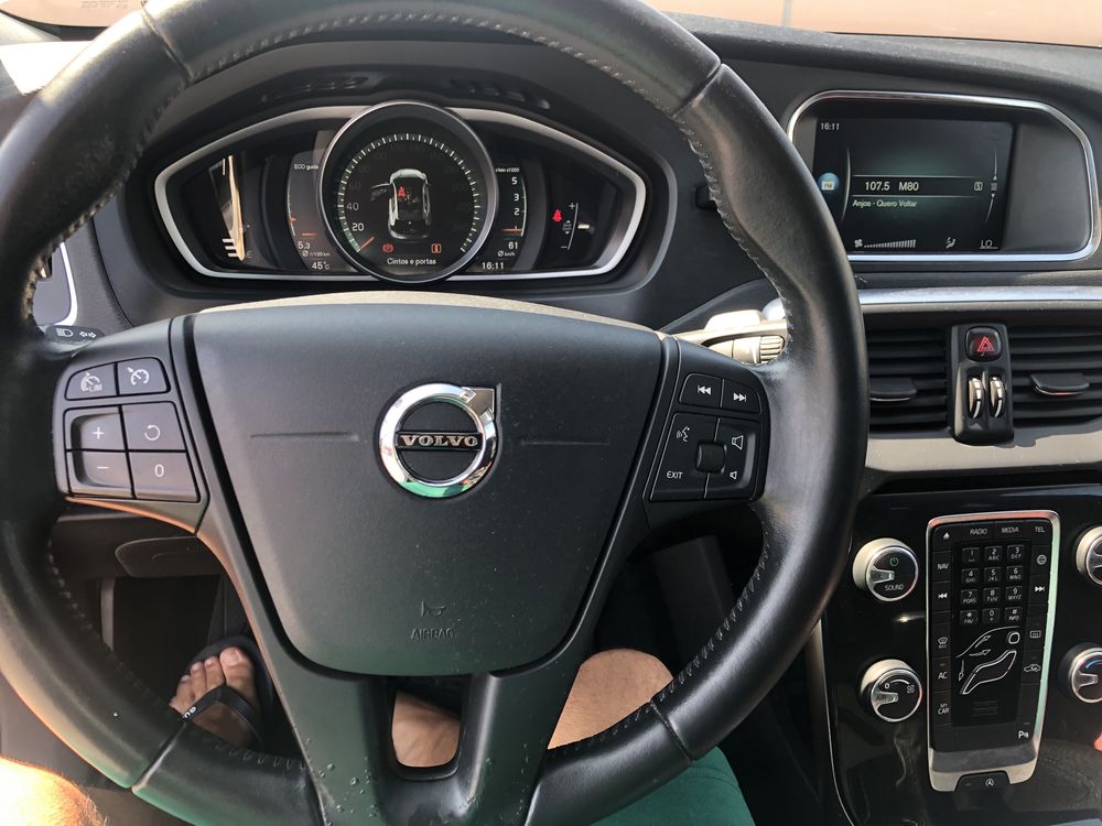 Volvo V40 D2 120 CV