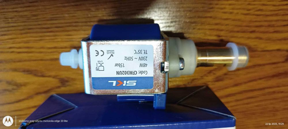 Sprzedam pompę ciśnieniową ekspresu do kawy Zelmer 48W 50Hz 15bar 230V