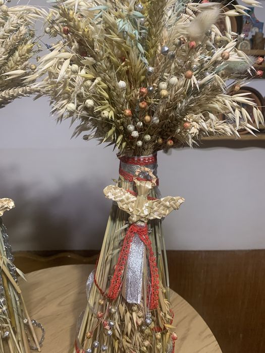 Дівухи ,соломяні ангели,павуки та віночки