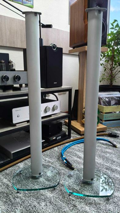 Стійки під акустику оригінального дизайну (одна пара)