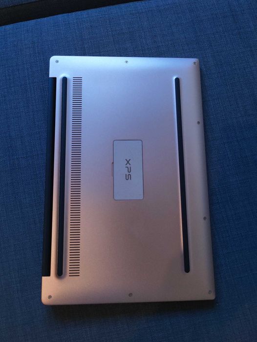 Portatil Dell XPS 13 9360 i5 SSD 480gb Ecrã Tactil - super compacto