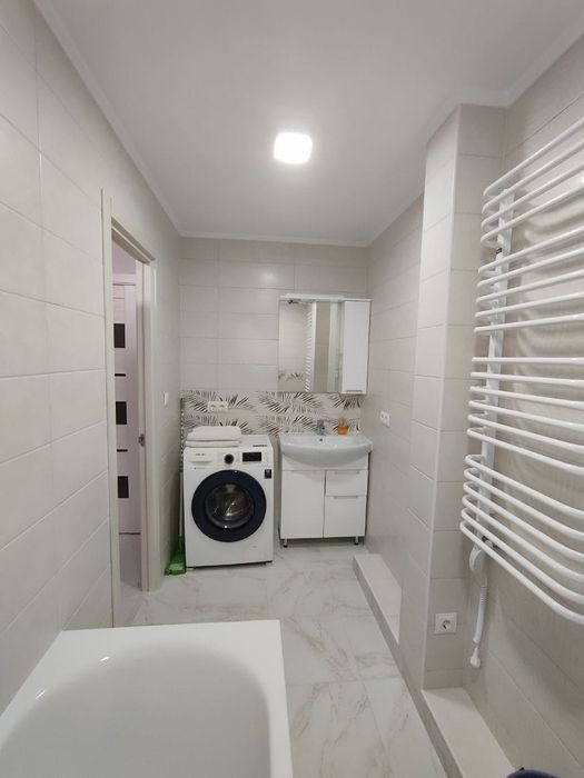 Здаю квартиру подобово