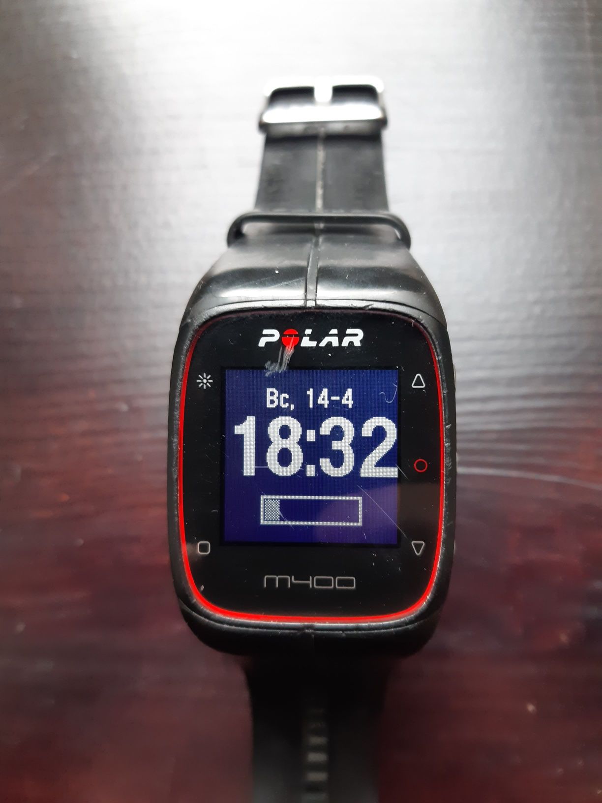 Часы для бега Polar m400