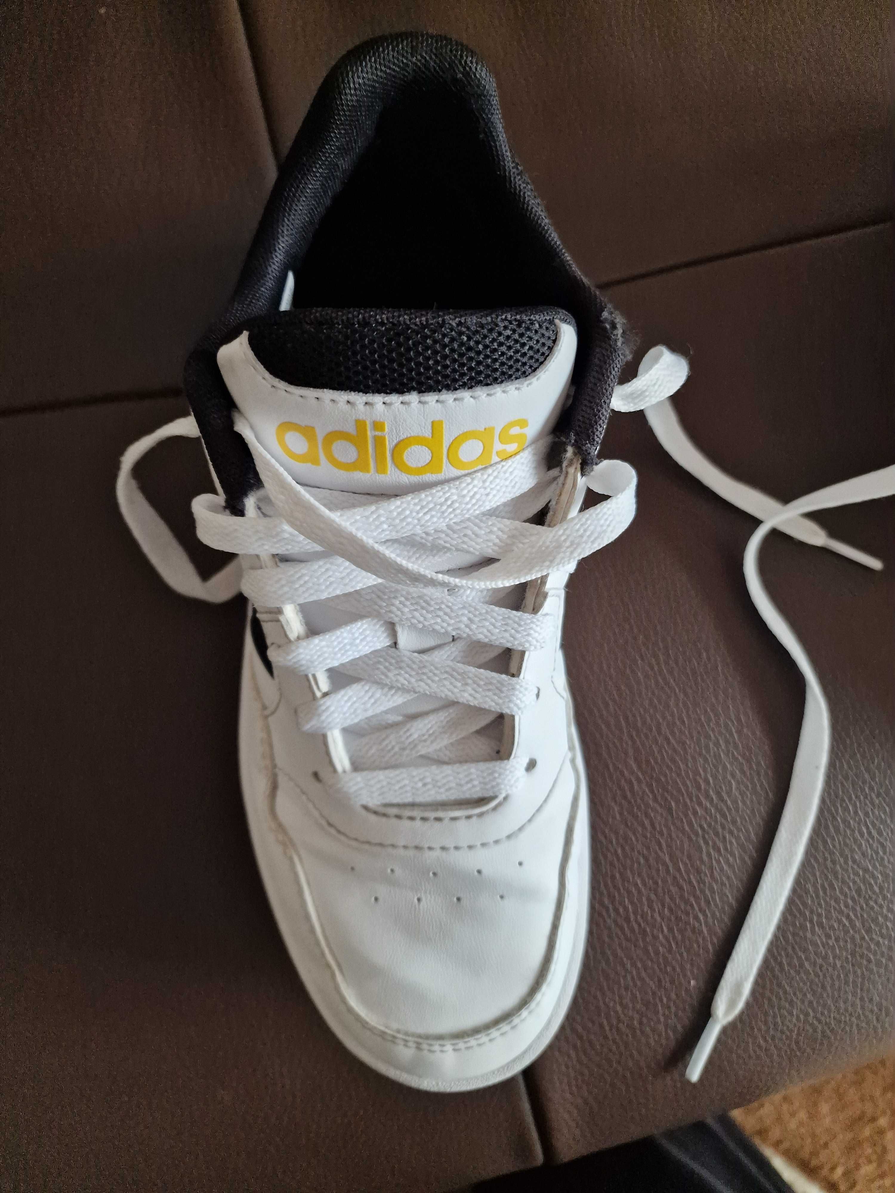 Buty sportowe Adidas