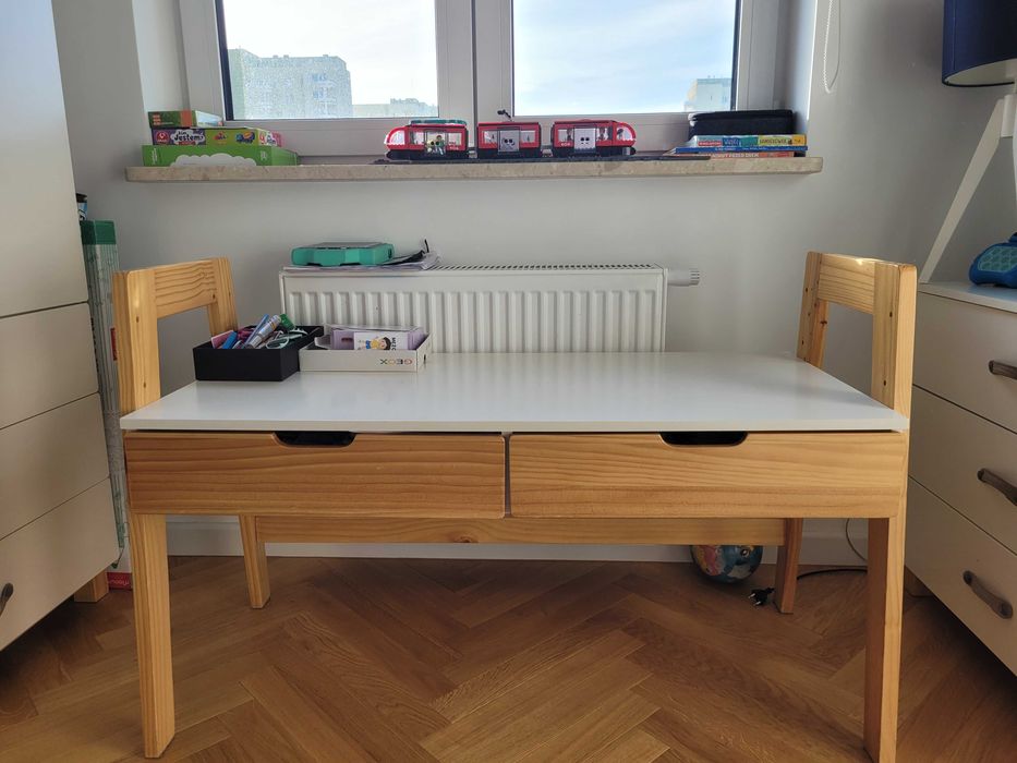 Zestaw mebli dla dzieci WallenfelsCory łóżko domek komoda biurko szafa