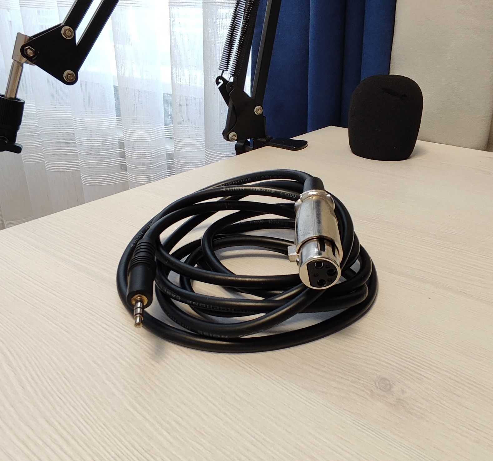 Студійний мікрофон Music D.J. M-800U