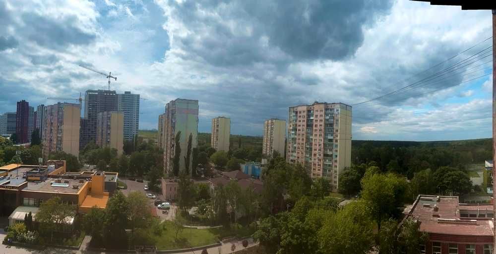 Продаж трикімнатної квартири. Київ, просп. Гонгадзе,7. (Виноградарь)