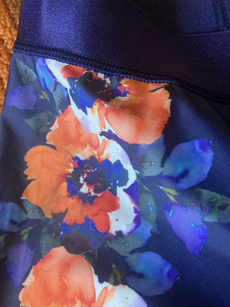 Jak nowe! Super! Desigual S leginsy 3/4 - piękny wzór w kwiaty
