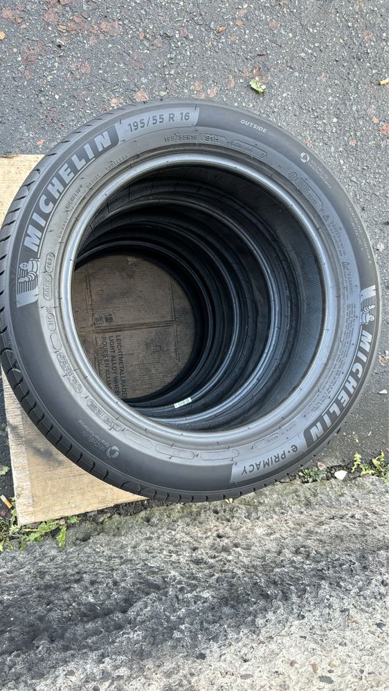 Komplet Michelin 195/55/16 z 2023 roku nowe demo