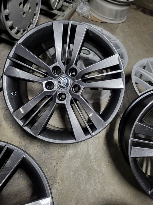 Felgi  18 5x112  Skoda  Octavia  Superb  karog  kodiag  vw golf 5.6.7