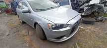 mitsubishi lancer 1.8 4b10 140 km  lak a31 samochód na części