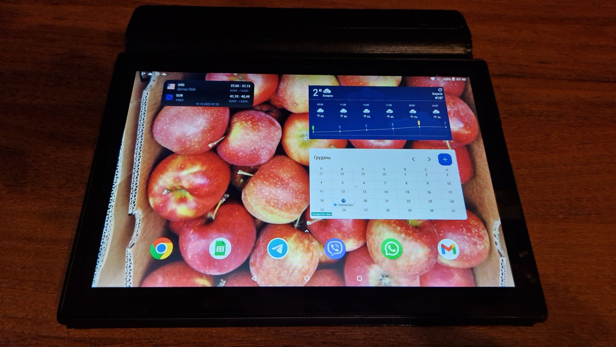 Планшет 10" Lenovo tab ТB-X304L