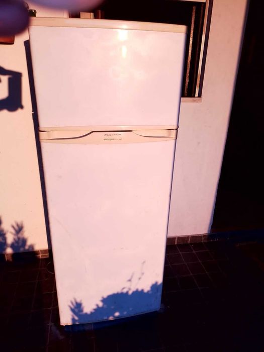 Frigorifico tamanho médio