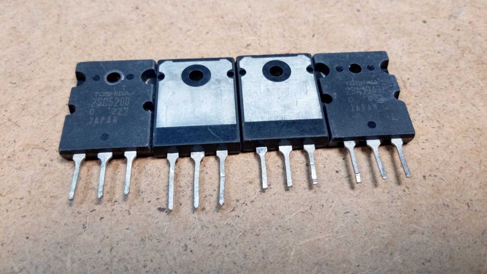 Транзистори  2SA1943 2SC5200 оригінальні.