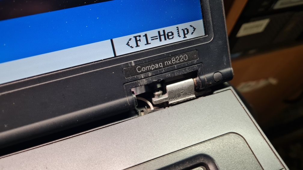 Retro laptopy HP nx7400 nx8220