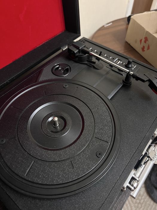 Вініловий програвач, виниловый проигрыватель