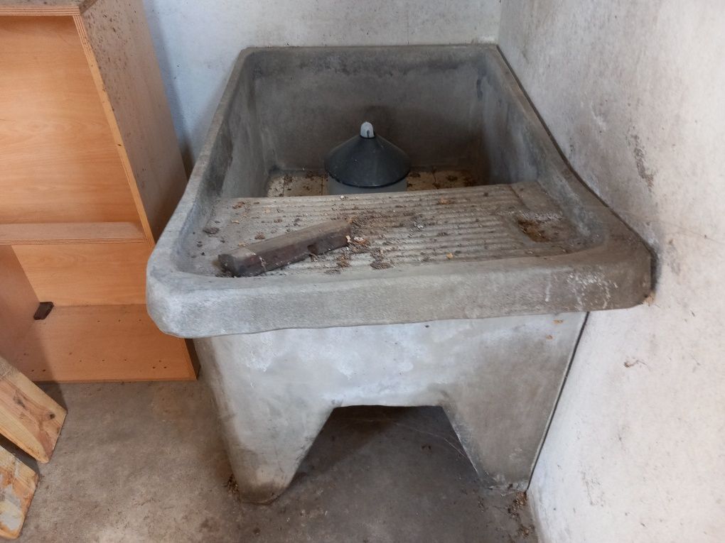 Tudo que esta,nas fotos é para venda.