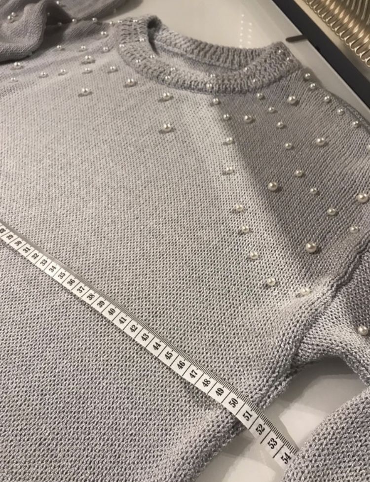 Szary luźny sweter z perełkami XS/S/M/L