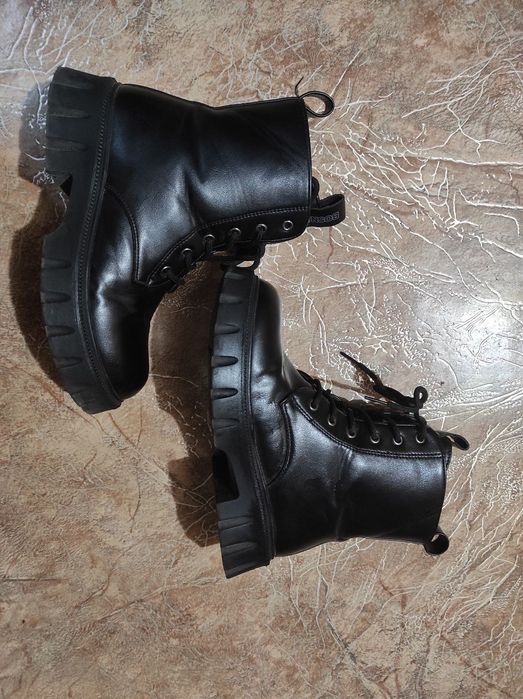 Зимові сапожки 35 розмір