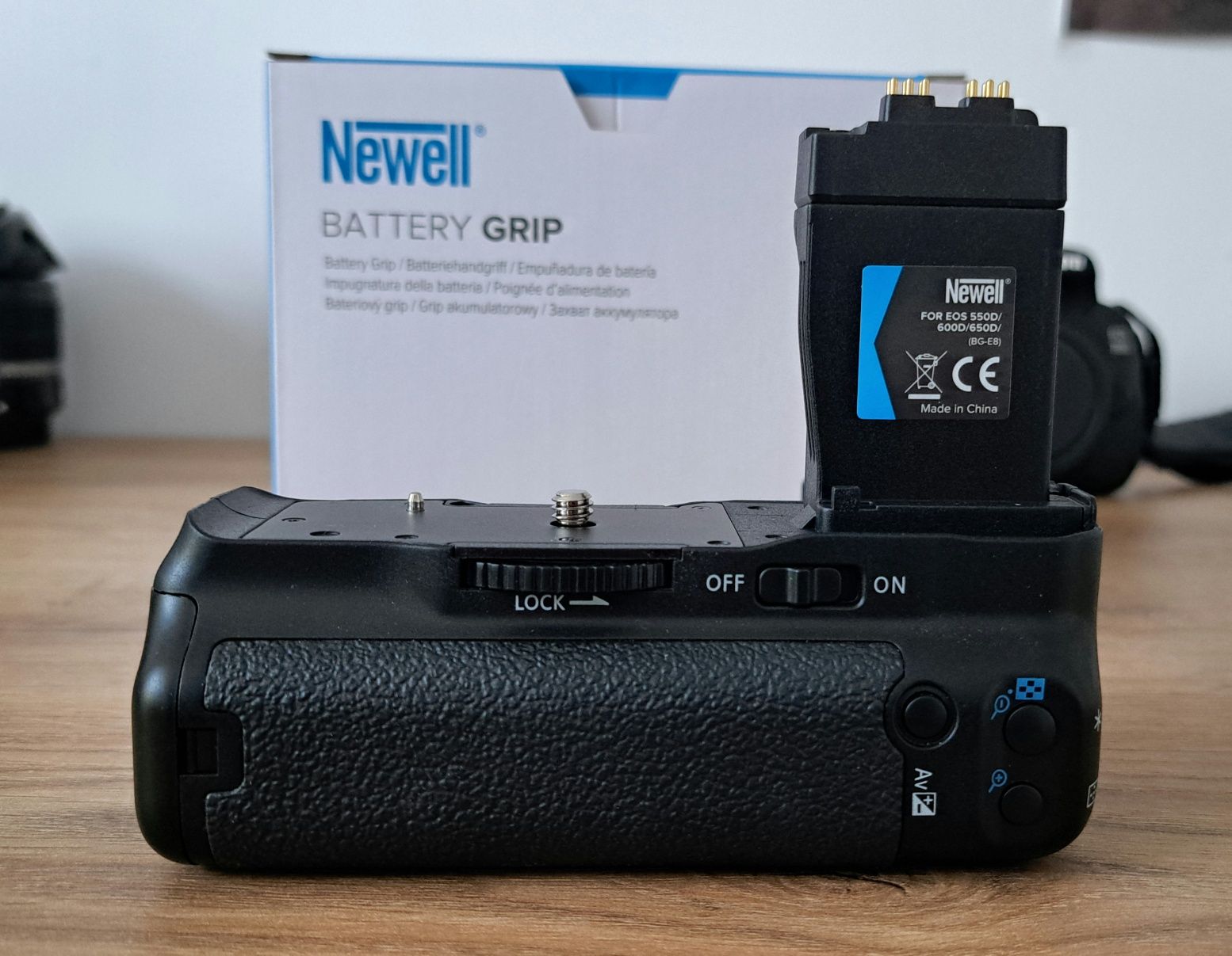 Canon Eos 700D z dodatkami + grip