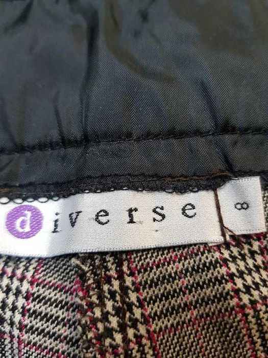 Eleganckie szorty - spodnie w kratkę rozmiar S