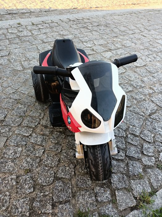 Sprzedam motor na akumulator