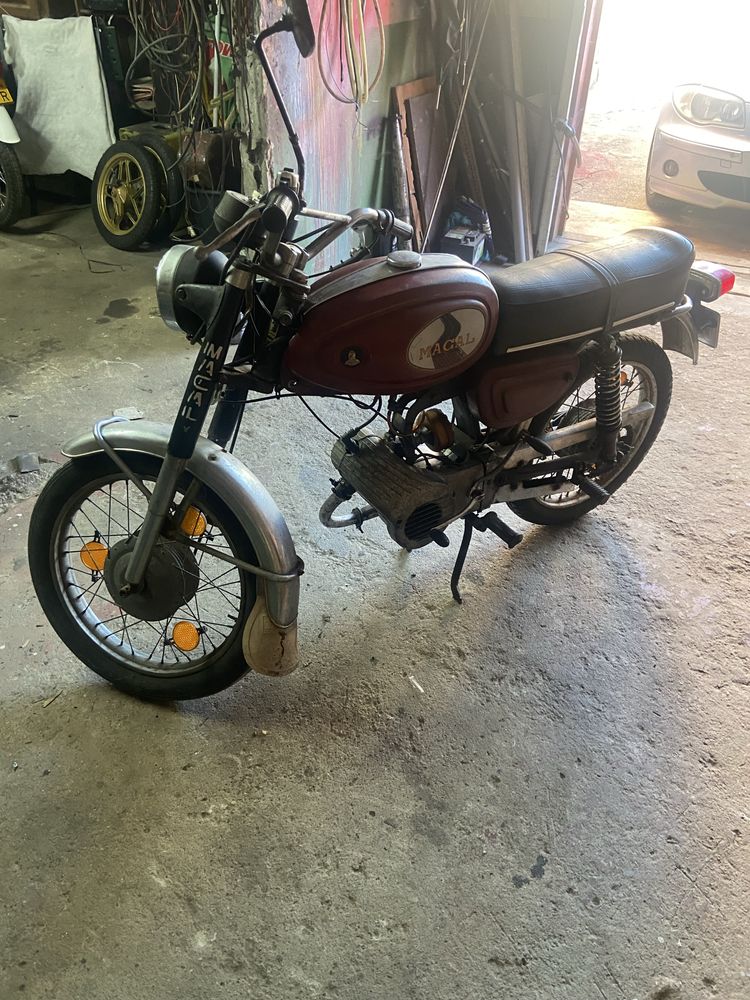 Moto em ótimo estado