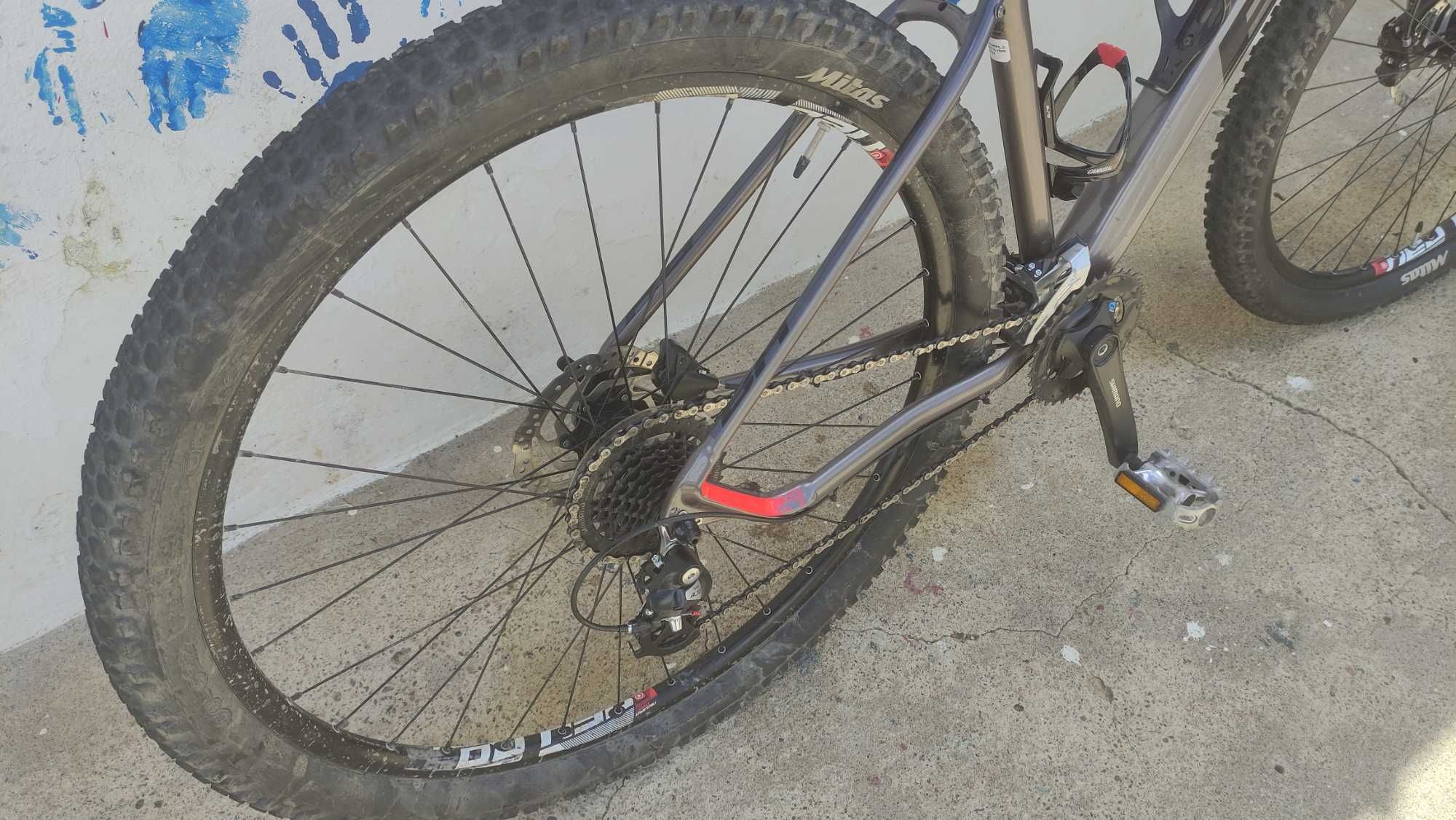 Bicicleta BH SPIKE 2.0 + ACESSÓRIOS