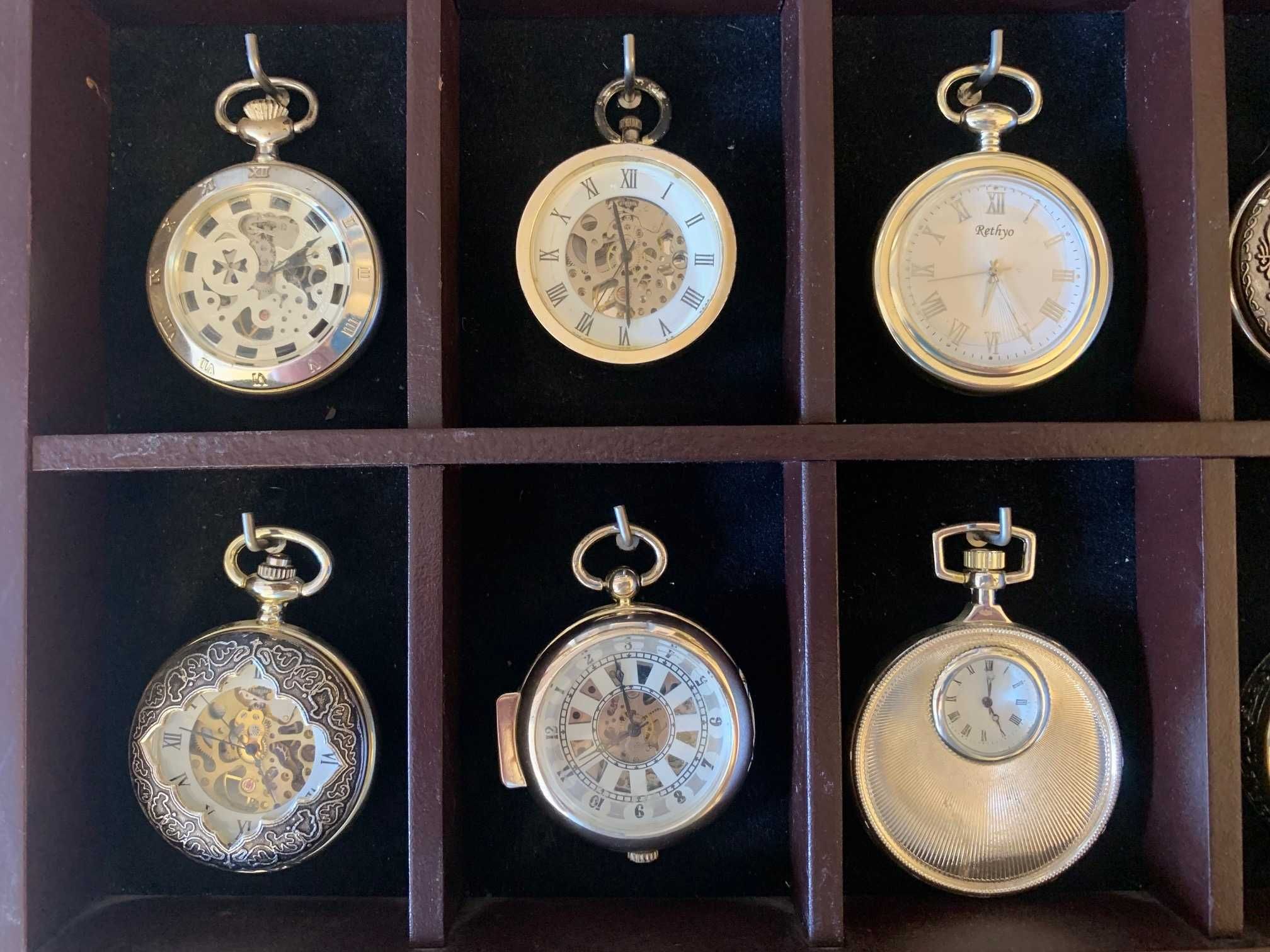Kolekcja Zegarkow Kieszonkowych Atlas Zegarek Kieszonkowy Gablota