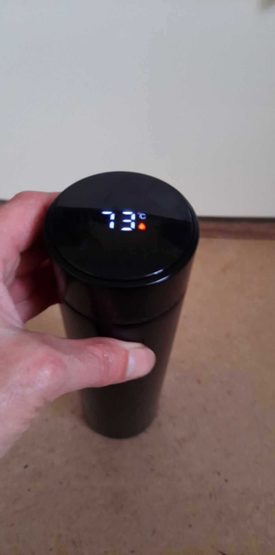 TERMOS / KUBEK TERMICZNY z wyświetlaczem Logit MUG-002 czarny TANIO