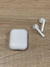 Apple AirPods 1 покоління на запчастини