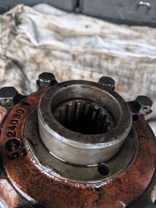 Диференціал МТЗ 50 80 82 Планітарка хвостовик МтЗ  редуктор заднього