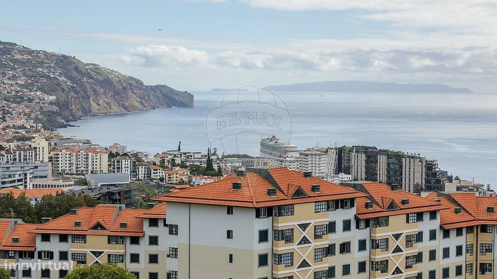 Apartamento T4 para venda