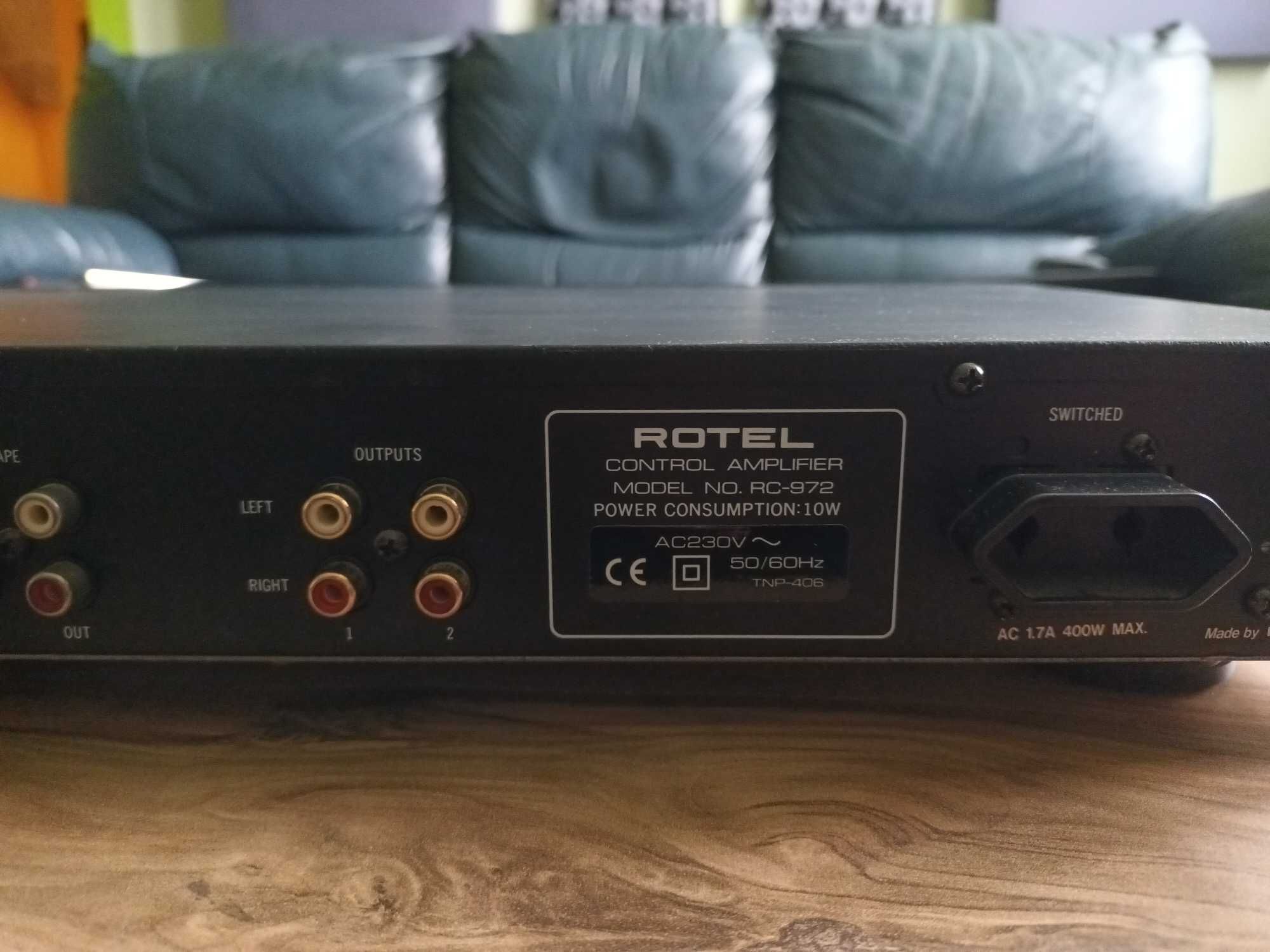 Przedwzmacniacz Rotel RC 972