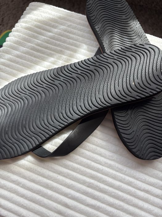 Nowe markowe japonki z naturalnej skóry