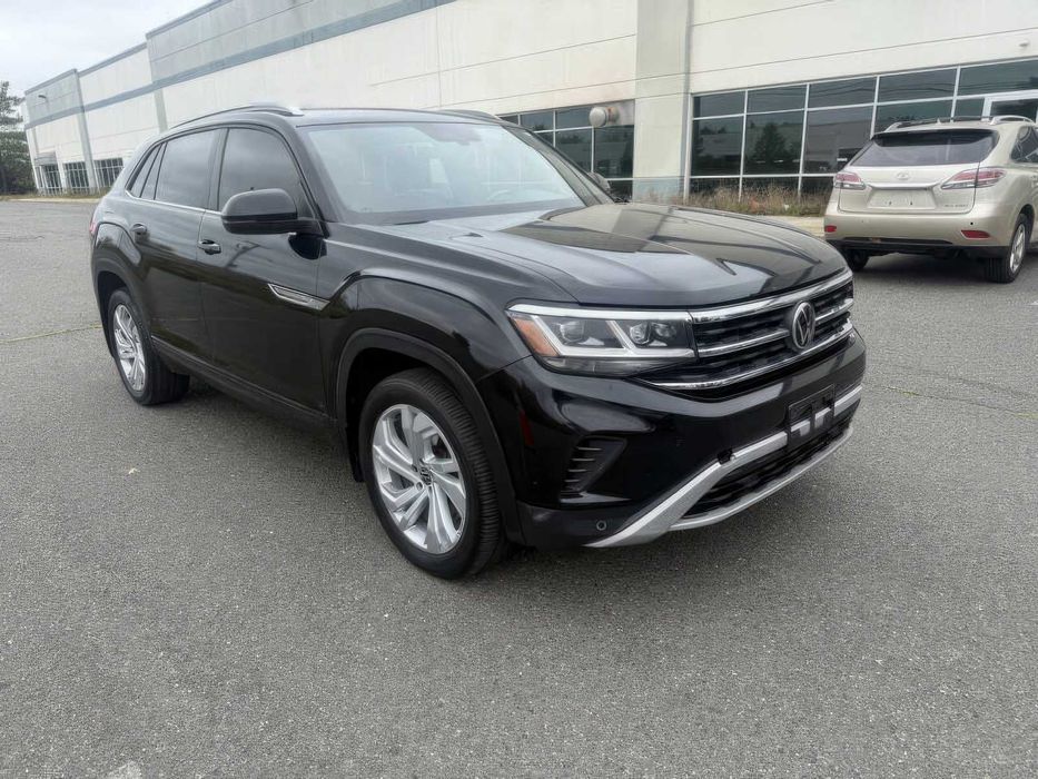 Volkswagen Atlas Cross Sport V6 SE R-Line 4Motion      2020