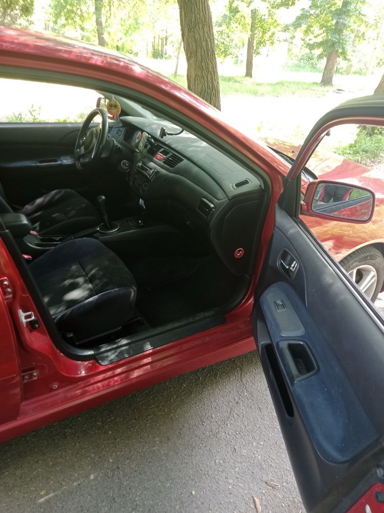 Mitsubishi Lancer 9 универсал