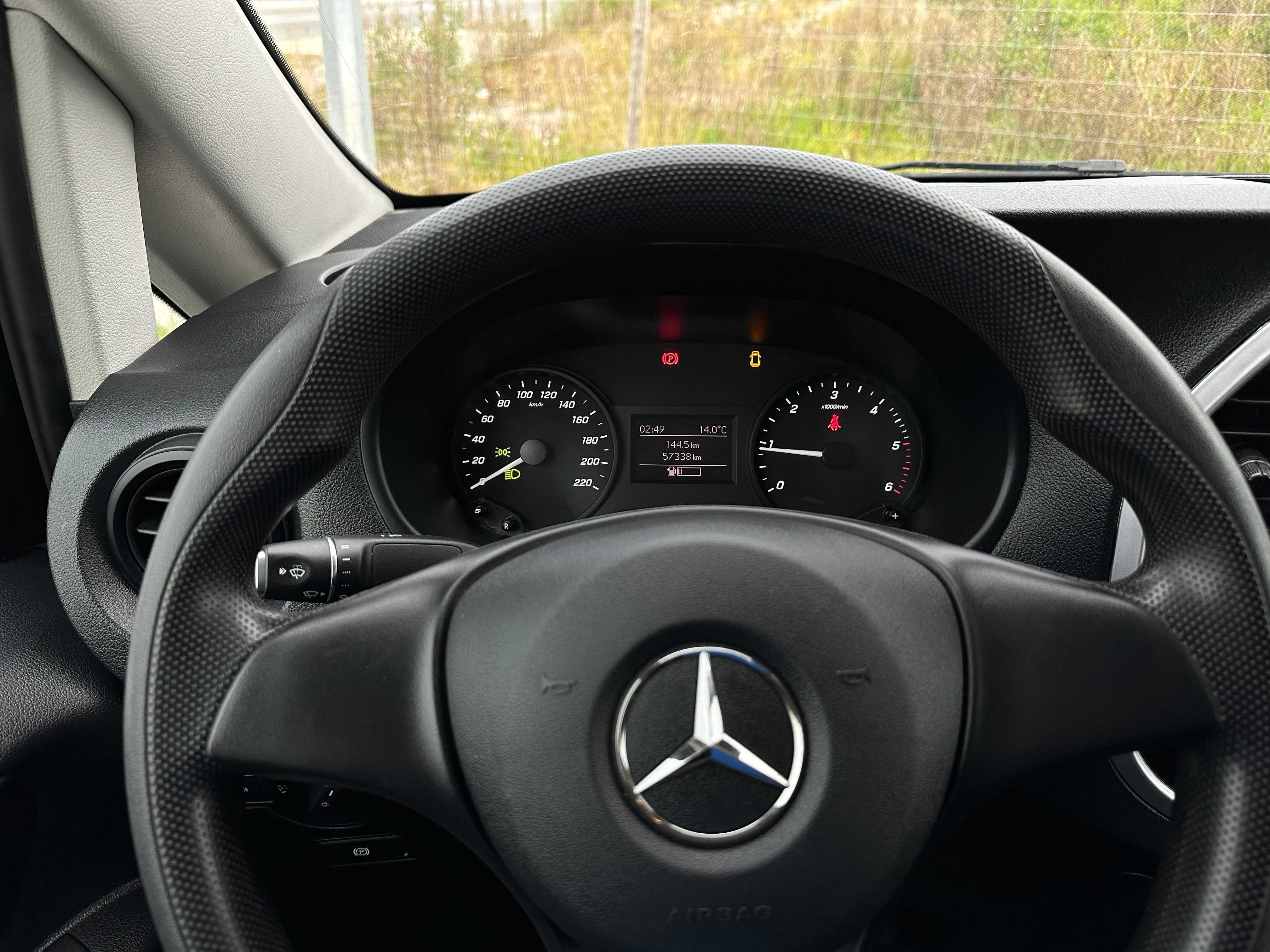 Mercedes-Benz Vito - 2019 - 1.6 CDi - 3 Lugares - Nacional
