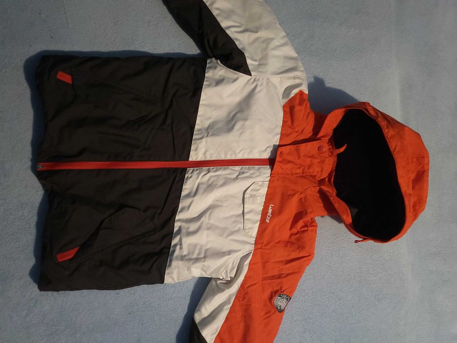 WED'ZE kurtka dziecięca zimowa 130cm 8 lat jak Nowa