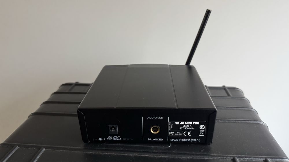 Receptor audio AKG WMS40 como novo