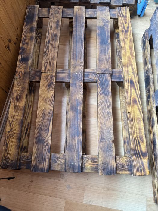 Деревянные поддоны, палеты