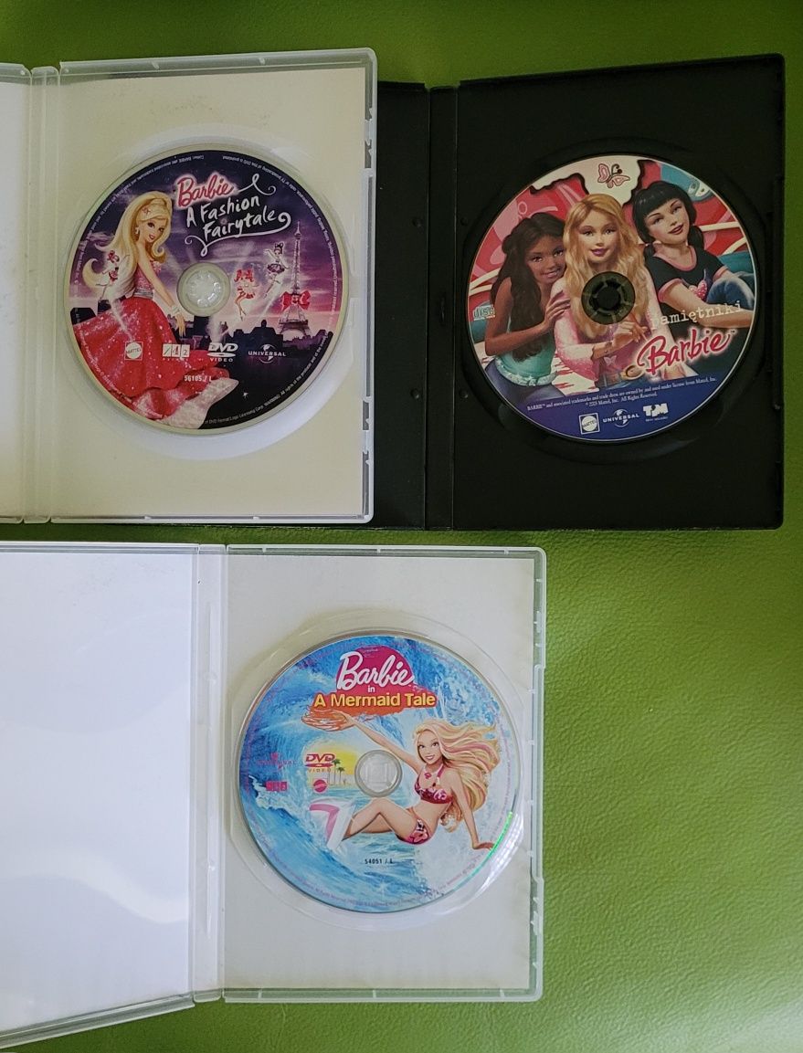 Trzy płyty DVD z serii "BARBI"