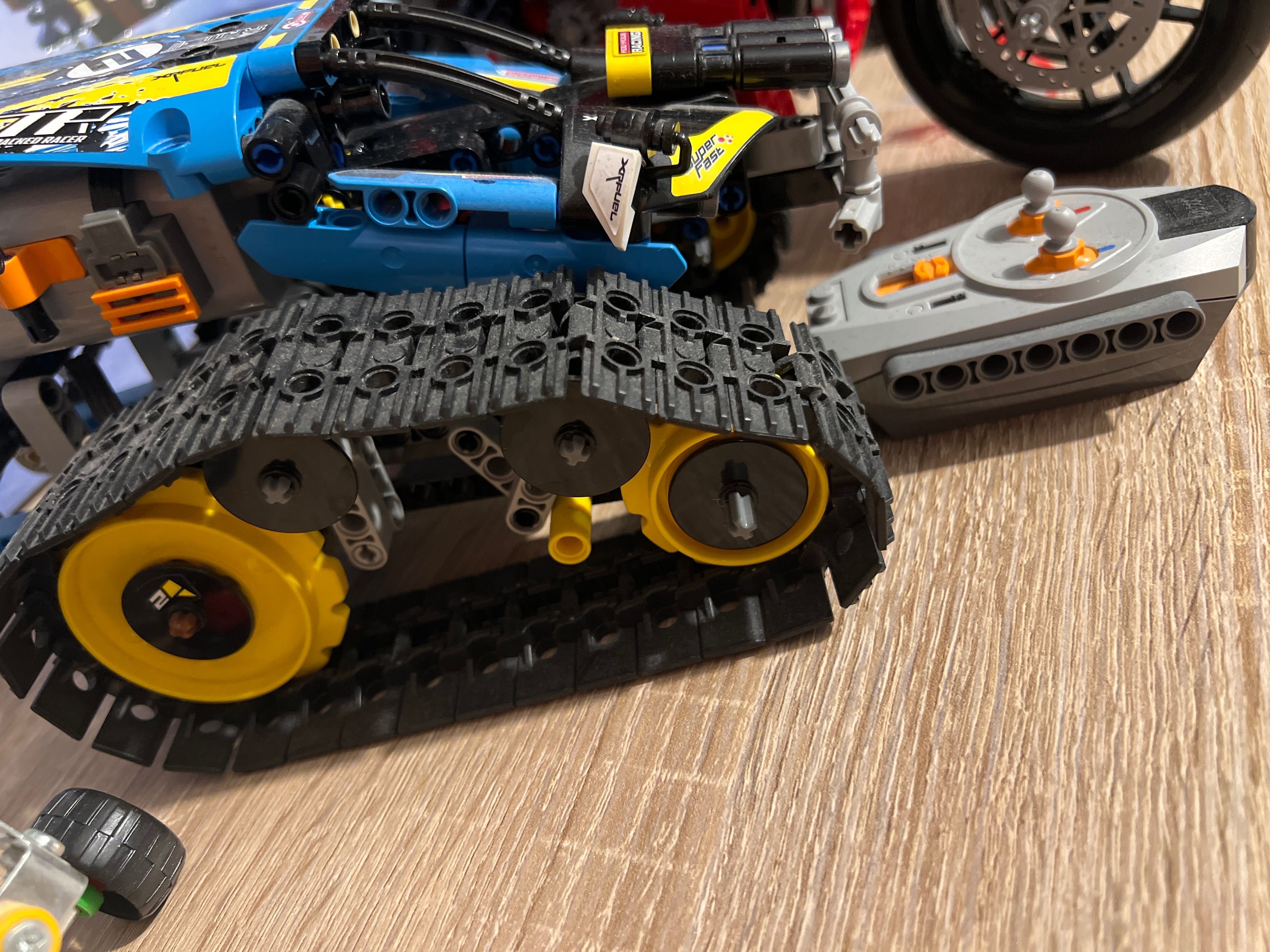 Lego Technic 42095 Sterowana wyścigówka