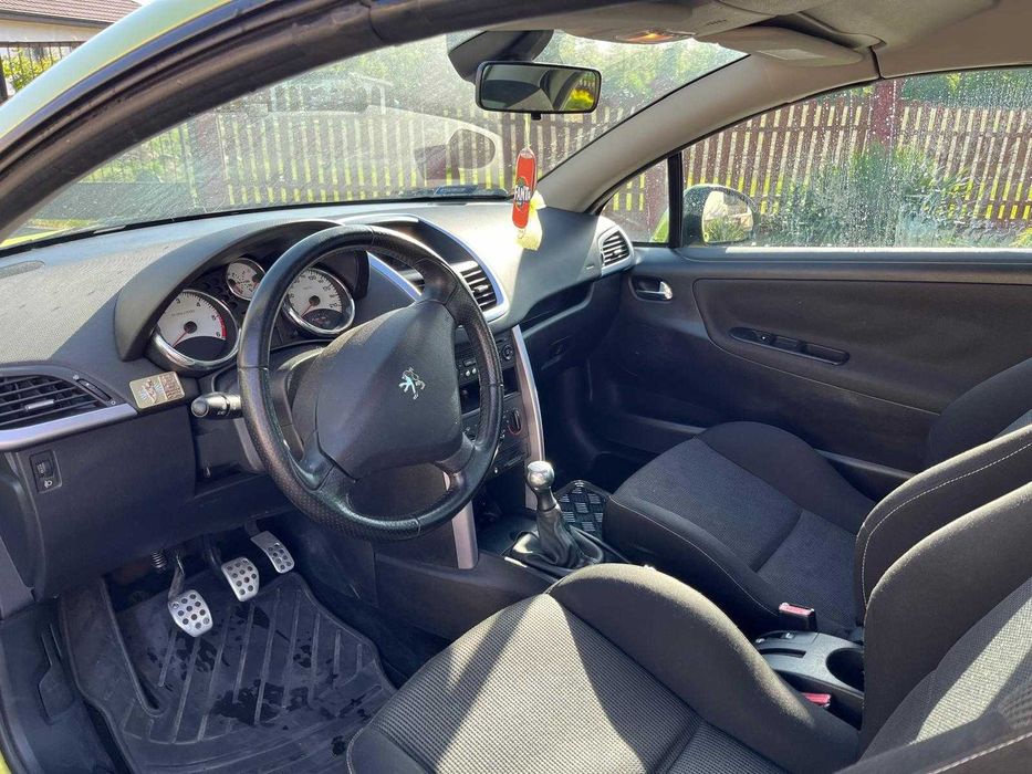 Sprzedam Peugeot 207 CC 1.6 Hdi .  Cabrio godny polecenia!!