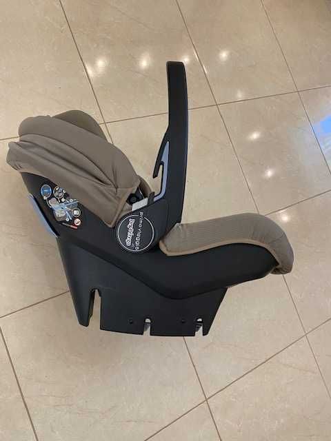 Дитяче авто крісло Peg Perego Primo Viaggio (є база Famiy Fix)