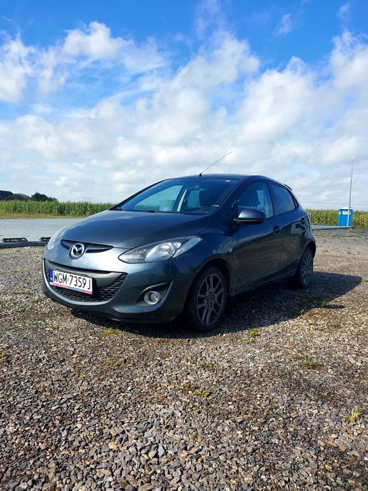 Mazda 2