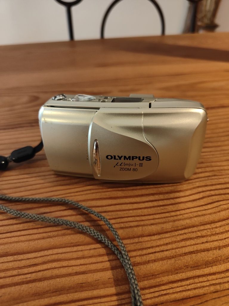 Camara de filme Olympus mju ii